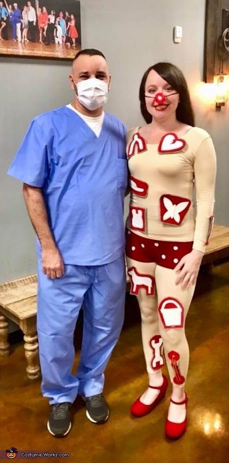 Operation Game Costume Operation Costume, Homemade Costume Ideas, Couples Costumes For Halloween, Doctor And Patient, Doctor Halloween, Costume Ideas For Duos, Sibling Costume, Halloween Costumes Diy Couples, Operation Game