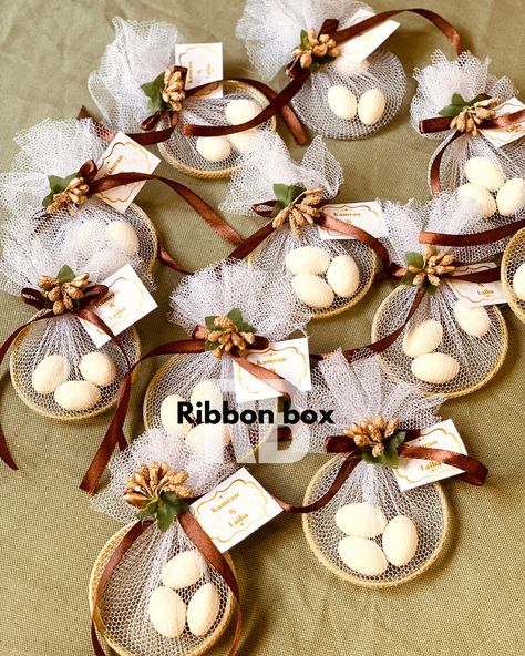 RING CHOCOLATE FAVORS! ✨🎀 Wedding Favors, Sweet cones , ribbon box , wedding ideas , wedding day, Events , Baat pakki , Nikkah , Dholki , Barat , Wedding gifts , Wedding return gifts , wedding 2024, nikkah bidh boxes , indian wedding, pakistani weddings #explorepage #exploremore #favors Return Gifts Indian Ideas For Wedding, Dholki Favors, Engagement Packing Ideas For Bride, Engagement Packing, Return Gifts Indian, Wedding Return Gifts, Baat Pakki, Wedding Pakistani, Ribbon Box