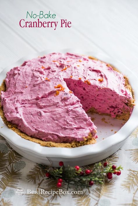 Baked Graham Cracker Crust, Cranberry Pie Recipes, Baking Recipes Pie, Canned Cranberry Sauce, Cranberry Pie, Cream Cheese Pie, Cranberry Cream Cheese, Holiday Dessert Recipes, Cranberry Sauce Homemade