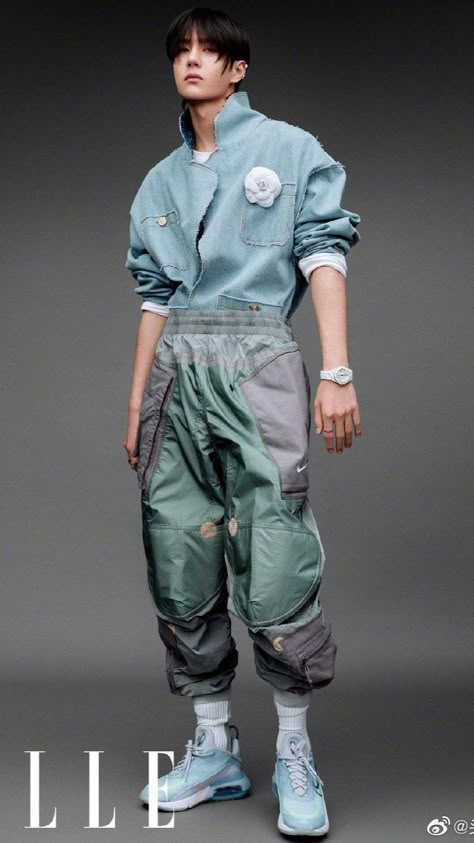 Water Outfit Male, Space Aesthetic Clothes Men, Y2k Futurism Fashion Men, Retrofuturism Outfits Men, Space Outfits Men, Futuristic Fashion Cyberpunk, Futuristic Style Men, Spacecore Outfits Male, Streetwear Fashion 2024