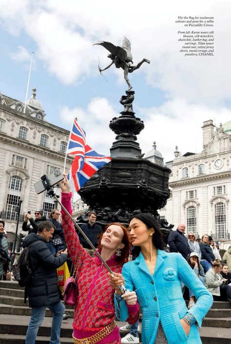 Photographer Aesthetic, Eccentric Style, Bright Outfits, Karen Elson, Martin Parr, Royal Park, Vogue Uk, Documentary Photographers, London Calling