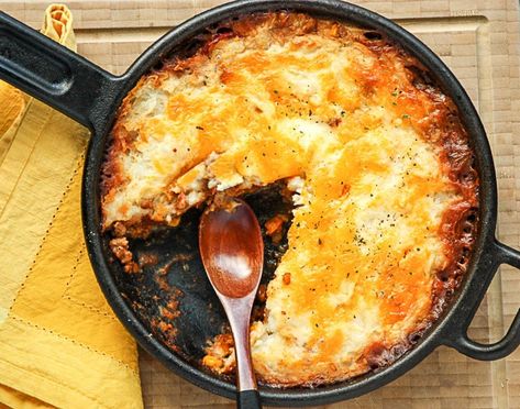 Mexican Shepherd's Pie Recipe - Classic with a Twist | The Food Blog Ground Turkey Meatloaf Recipes, Chicken Shepherd's Pie, Ground Turkey Meatloaf, Turkey Meatloaf Recipes, Savory Pies Recipes, Cheesy Mashed Potatoes, Shepherds Pie Recipe, Turkey Meatloaf, Shepherd's Pie