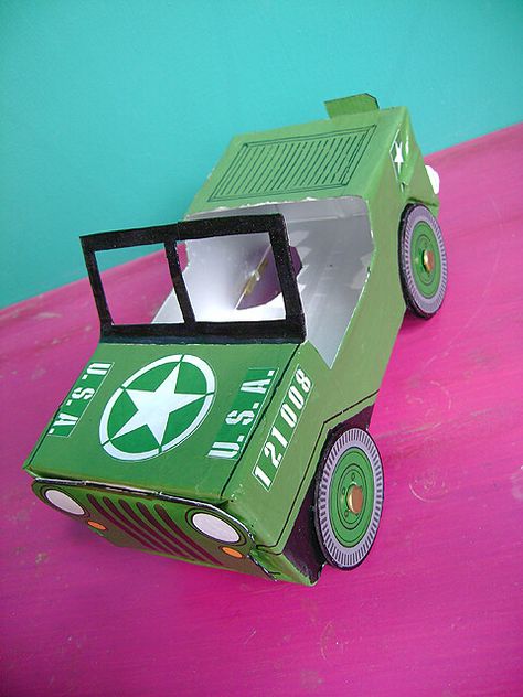 Jeep | DOLMEN ARTE | Flickr Safari Project, Cardboard Box Costume, Stroller Costume, Jeep Stroller, Diy Jeep, Jeep Art, Paper Tanks, Cardboard Car, Mini Jeep