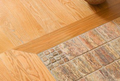 Tile Looks Like Wood, Wood Plank Tile, Plank Tiles, Dining Room Floor, Wood Tile Floors, Room Tiles, Hardwood Tile, Ceramic Floor Tiles, How To Mix