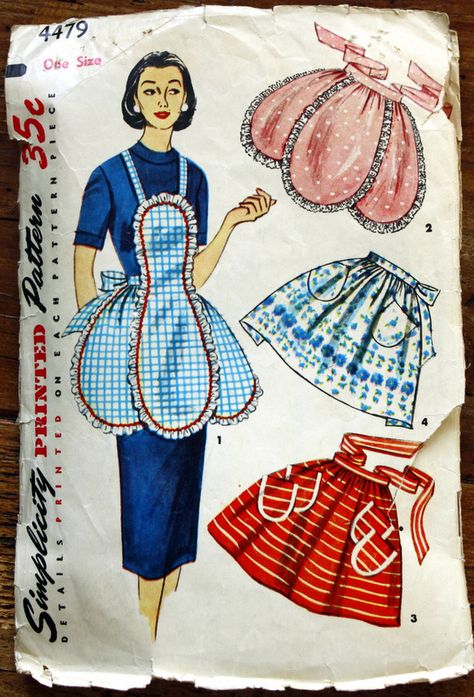 Simplicity 4479 1950s Apron, Vintage Apron Pattern, Vintage Kitchen Accessories, Patron Vintage, Hostess Apron, Full Apron, Apron Sewing Pattern, Fabric Sewing Patterns, Retro Apron