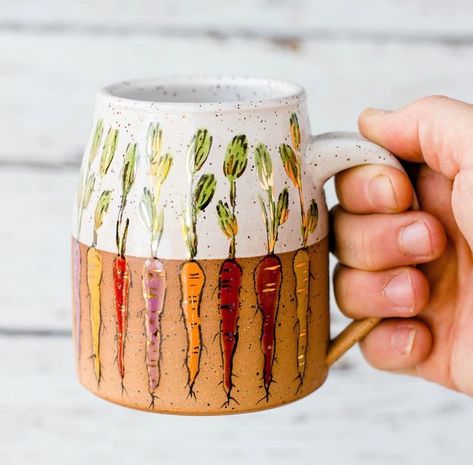 Diy Ceramic Mugs Paint, Diy Pottery Mug, Pottery Kettle, Cottagecore Items, Incense Diffuser, Handmade Pottery Mugs, Boho Decor Ideas, Creation Art, Tanah Liat