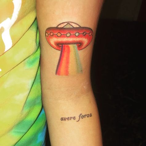 #kesharose #spaceship #rainbow #tattoo Kesha Tattoo Ideas, Kesha Tattoo, Kesha Rainbow, Spaceship Tattoo, Rainbow Tattoo, Enough Tattoo, Kesha Rose, Ufo Tattoo, Rainbow Tattoos