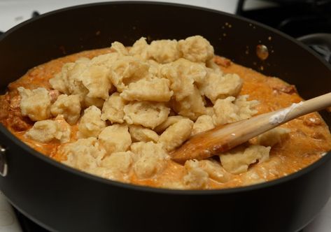 Chicken Papriakash with Dumplings Chicken Paprikash With Dumplings, Hungarian Chicken Paprikash, Hungarian Chicken, Chicken Paprikash, Hungarian Food, Paprika Chicken, Polish Food, Ethnic Food, Dinner Dates