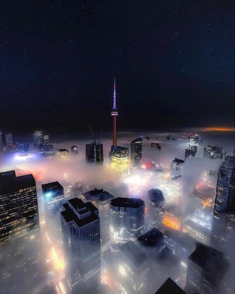 Night Toronto, Toronto Cn Tower, Toronto Winter, Canada City, Canada Photography, Winter Blanket, Toronto City, Toronto Life, Nighty Night