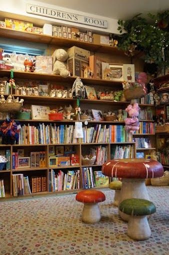 Childrens Library Aesthetic, Children’s Bookstore, Bookstore Ideas Design, Bookstore Cafe Ideas, Book Store Ideas Business, Bookstore Furniture, Bookshop Decor, Kids Library Design, Book Store Ideas