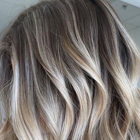 Oklahoma Hair Stylist ✨ on Instagram: "Toasted Coconut 🥥 

I’ve been using a new technique for these dimensional, but blended, pops of color and I’m loving it 😍 

@redken 
t o n e r : 8VB 9V 9P 9NB 10T

#btconeshot22_blondes 
#btconeshot22_balayage 
#btconeshot" Coconut Blonde Hair, Coconut Hair Color, Toasted Coconut Hair Color, Toasted Coconut Hair, Coconut Hair, Craft Club, Toasted Coconut, Oklahoma, Blending