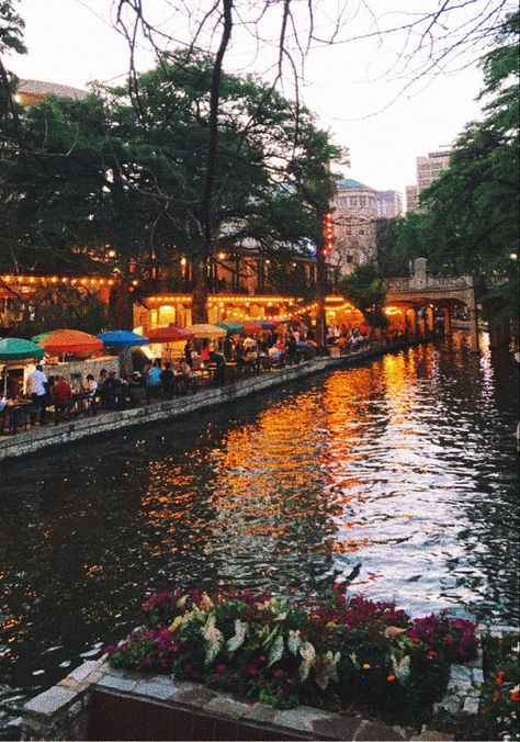 boardwalk night san angelo texas San Antonio Texas Aesthetic, Texas Aesthetic, San Angelo Texas, Texas Summer, Project 2025, Texas Forever, San Angelo, Summer Things, Dream Vision Board