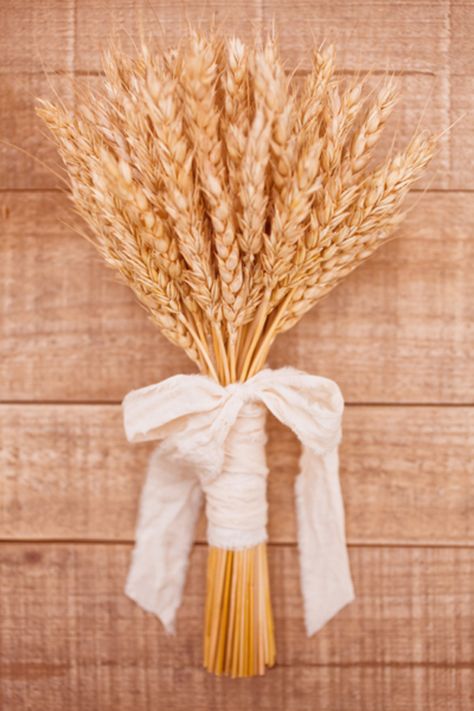 Wheat bouquets are lovely for autumn weddings