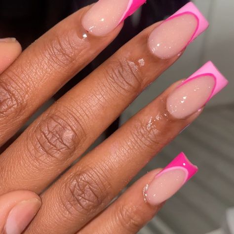 Girly Nail Inspo Short, Medium Nails Acrylic, Uni Nails, Nail Boutique, Medium Nails, Super Cute Nails, Acrylic Nail Set, Short Square Acrylic Nails, Classic Nails