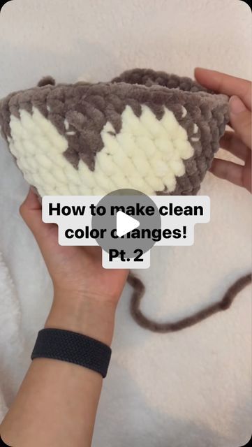 How To Make Patches, Change Colors In Crochet, Make Clean, Electric Sheep, Chenille Yarn, Owl Patterns, Types Of Yarn, Crochet Techniques, Crochet Crafts