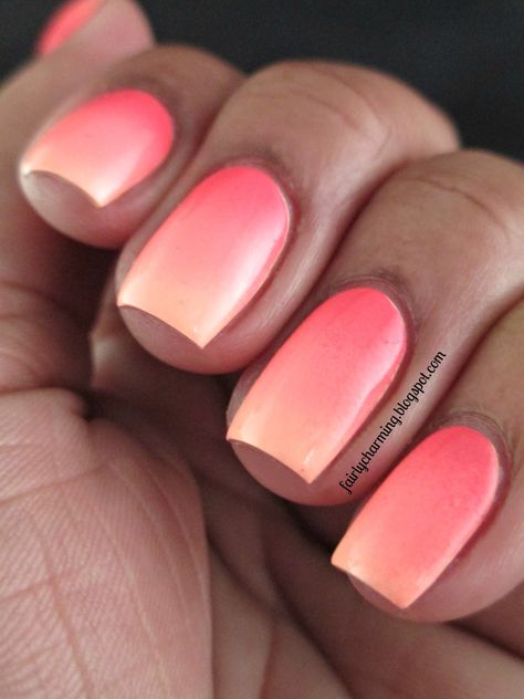 Summer Vacation Nails 2023, Ombré Dipped Nails, Pretty Ombre Nails Short, Ombré Nails Short, Bright Ombre Nails, Ombre Nail Colors Ideas, Ombré Dip Nails, Coral Ombre Nails, Coral Gel Nails