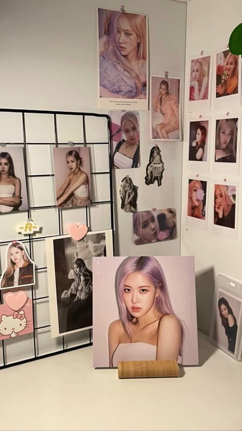 Brown Hair Inspo, Silver Jewelry Diy, Blink Book, Dara Kpop, Black Pink Instagram, Park Chaeyoung, Room Inspiration Bedroom, Rosé Blackpink, Cool Art Drawings