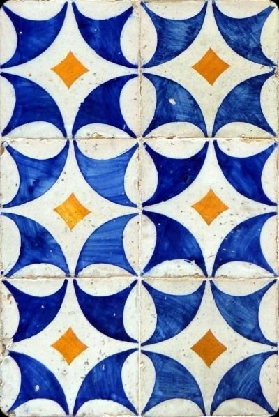 Ocean Tile Bathroom, Geometric Tile Pattern, Portuguese Tiles, Soyut Sanat Tabloları, Geometric Tiles, Tile Inspiration, Painting Tile, Tile Art, Tile Patterns