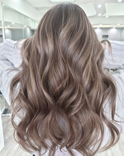 Mushroom Brown Hair Is The Minimalist Trend Of The Season Ash Walnut Hair Color, Long Mushroom Brown Hair, Shades Eq Swatches, Mousey Brown Hair Balayage, Redken Mushroom Brown Formula, Brown Hair With Mushroom Highlights, Matt Brown Hair, Light Mousy Brown Hair, Curly Ash Brown Hair