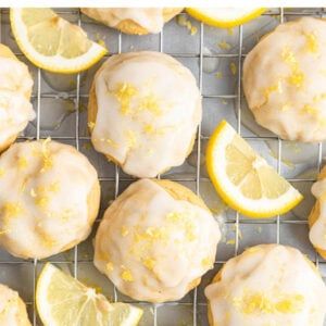 Oat Flour Recipes, Lemon Ricotta Cookies, Healthy Flour, Ricotta Cookies, Cookie Cake Pie, Easter Snacks, No Flour Cookies, Lemon Glaze, Lemon Ricotta