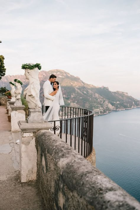 Italian Villa Wedding, Villa Cimbrone, Coast Of Italy, Amalfi Coast Wedding, Villa Wedding, Italian Villa, Bridal Musings, The Amalfi Coast, Coast Wedding