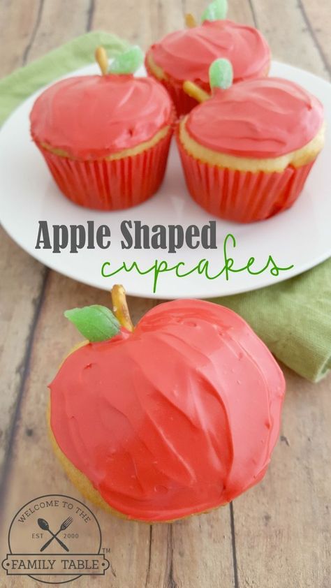 Apple Shaped Cupcakes, Fun Popcorn Recipes, Back To School Celebration, Shaped Cupcakes, Fun Popcorn, School Cupcakes, Perfect Cupcakes, Apple Cupcakes, Fall Cupcakes