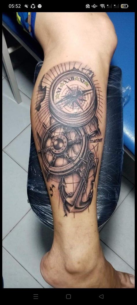 Anchor Ship Wheel Compass Tattoo, Boat Steering Wheel Tattoo, Tom Tattoo, Ship Wheel Tattoo, Anchor Compass Tattoo, Nautical Tattoos, Nautical Tattoo Sleeve, Black Men Tattoos, Wheel Tattoo