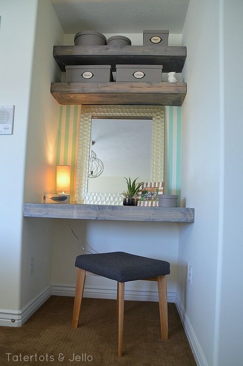 Make Floating Shelves and Desk for a Bedroom!! (#LowesCreator) Floating Desk And Shelves, Diy Floating Desk, Bedroom Alcove, Vanity Nook, Desk And Shelves, Closet Vanity, Bedroom Nook, Floating Desk, Room Shelves