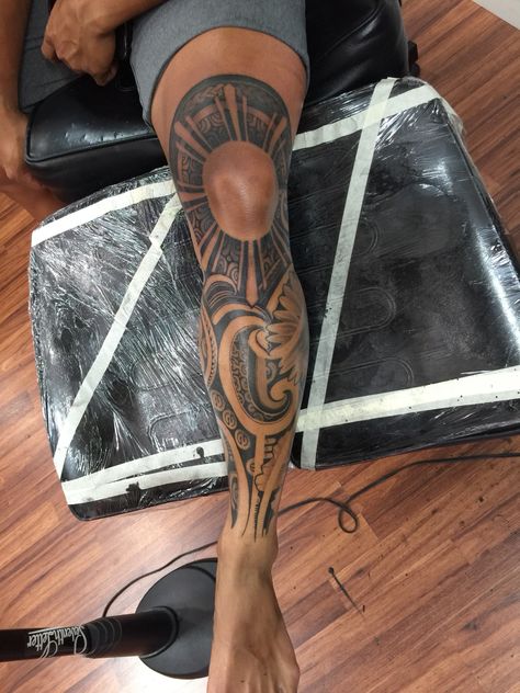 Restless Tattoo, Tattoo Designs Men Leg, Polynesian Leg Tattoo, Forearm Tattoo Designs, Leg Band Tattoos, Hawaii Tattoos, Full Leg Tattoos, Filipino Tattoos, Maori Tattoo Designs