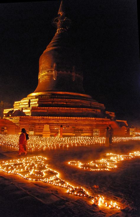 Thadingyut Festival Photo, Thadingyut Festival, Myanmar Flag, Bagan Myanmar, Festival Of Lights, Buddha Image, The Buddha, Digital Marketer, The Full Moon