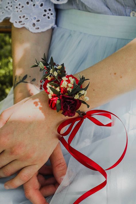 Handmade bracelet made from textile flowers and preserved eucalyptus leaves and baby's breath. Burgundy and red tones. On flexible wire with ribbon. Suitable for bride or for her bridesmaids #wedding #weddinginspiration #bridetobe #weddingday #weddingdesigner #bridalflowers #weddingideas #weddingflowers #bridaljewellery #bridaljewelry #bracelet #flowerbracelet #floralarangement #bohowedding #burgundyflowers #burgundywedding #redflowers Blue Bridal Flowers, Flower Wrist Corsage, Textile Flowers, Red Flower Earrings, Preserved Eucalyptus, Unique Valentines Day Gifts, Bracelet Flower, Gold Bridal Earrings, Burgundy Flowers