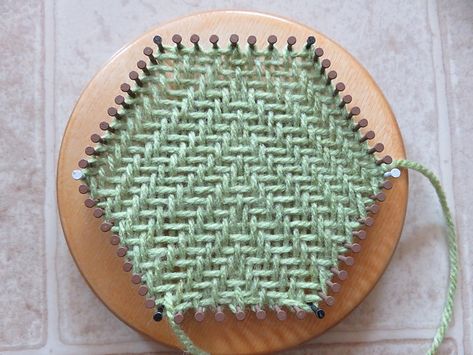 Ravelry: TexasGabi's TURTLE Hexagon Pin Loom: Twill Weaving Diagonal Weaving, Zoom Loom, Loom Board, Octagon Pattern, Pin Weaving, Pin Loom, Weaving Loom Diy, Inkle Weaving, Loom Craft