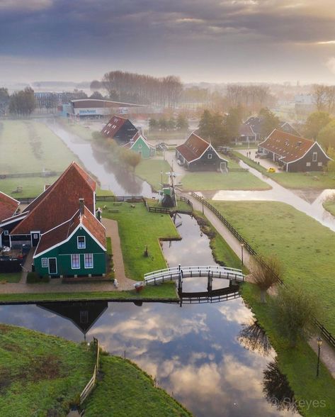 Earth Photography, Zaanse Schans, Virtual Travel, Netherlands Travel, Takayama, Amsterdam City, Hotel Price, Utrecht, Countries Of The World