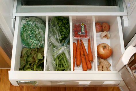 Via EnjoOrganize the vegetable compartment with drawer organizers.y this Beautiful Day Vegetable Bin, Fridge Drawers, Best Hacks, Clean Fridge, Refrigerator Drawers, Fridge Storage, Refrigerator Organization, Ways To Organize, Refrigerator Storage