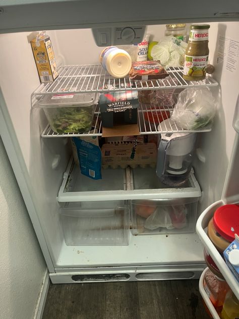 Fridge Full Of Food, Empty Refrigerator Food, Food In Fridge, Frigerator Food, Fridge Food, Food Stuff In Fridge, Empty Food Stuff Fridge, Empty Fridge Picture, Empty Fridge