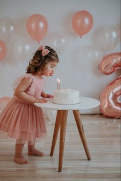 2 Yr Photoshoot, 2nd Bday Photoshoot Ideas, 2 Year Birthday Pictures Photo Shoot, 3yrs Old Photoshoot, Simple 2nd Birthday Photoshoot, 2nd Photo Shoot Ideas, Two Year Old Girl Photoshooting Ideas, Two Year Old Birthday Pictures, Toddler 2nd Birthday Photoshoot