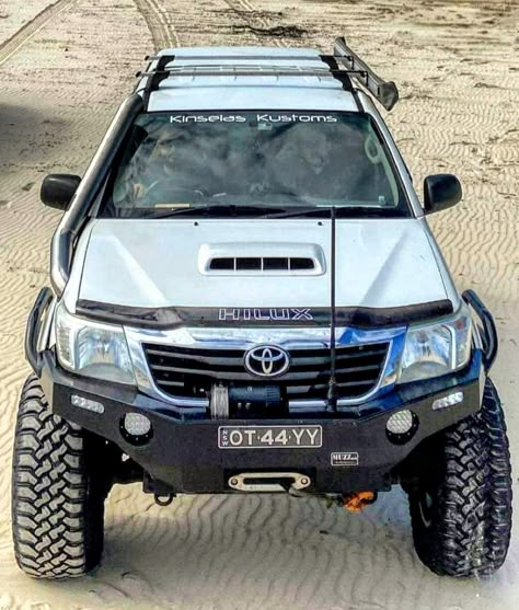 Toyota Hilux Modified, Toyota Hilux Offroad, Hilux Modified, Toyota Hilux 4x4, Toyota Offroad, Hilux 4x4, Toyota Cruiser, Luxury Cars Rolls Royce, Winch Bumpers