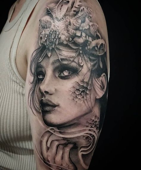 Female Posiden Tattoo, Mermaid Portrait Tattoo Faces, Goddess Of Water Tattoo, Sea Queen Tattoo, Realistic Siren Tattoo, Siren Tattoo Thigh, Siren Face Drawing, Mermaid Portrait Tattoo, Ice Queen Tattoo