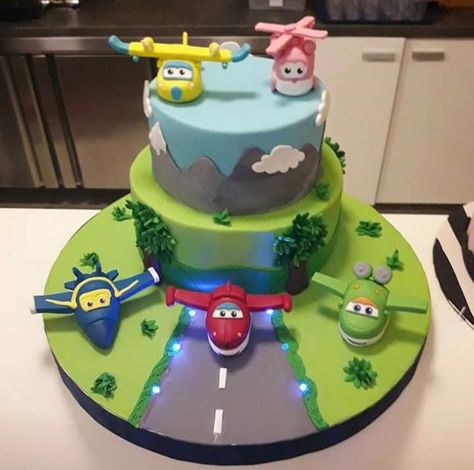 Super wings cake Super Wings Birthday Party Cake, Superwings Party, Super Wings Cake, Super Wings Birthday Party, Mesa Candy Bar, Airplane Birthday Cakes, Birthday Cake Kids Boys, Planes Birthday Party, Airplane Cake