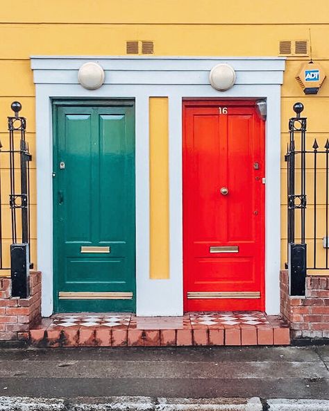 Colorful Front Door Red Brick House, Bright Green Front Door, City Doors, Office Startup, Bright Green Door, Red Door Yellow Door, Doors Of Dublin Ireland, 7 Number, Beautiful Front Doors