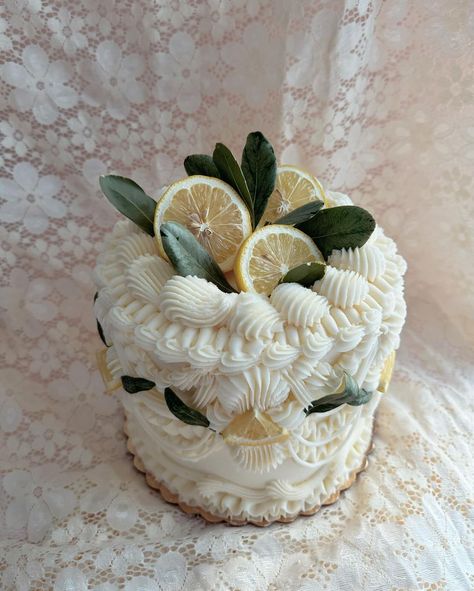 An Italian themed bridal shower cake to go along with those super fun cookies from yesterday’s post! I love when a couple has special ties… | Instagram Tuscan Bridal Shower Ideas, Themed Bridal Shower Ideas, Cake To Go, Showers Ideas, Italian Theme, Themed Bridal Shower, Bridal Shower Cake, Engagement Cakes, Fun Cookies