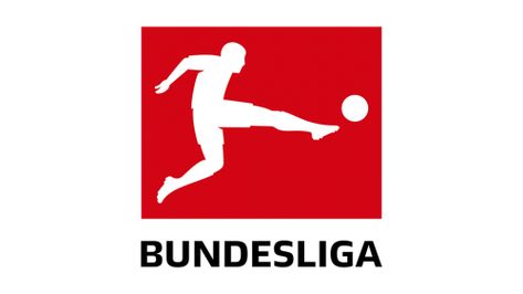 One of the older logos (1996-2001) depicted a black-and-white football encircled ... Bayern Munich Logo, Bundesliga Logo, Black And White Football, Sc Freiburg, Hamburger Sv, Robert Lewandowski, Old Logo, Soccer Club, Football Kits