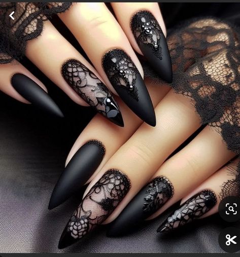 Summer Goth Nails, Gothic Nail Ideas, Black Wedding Nails, Gothic Nail Art, Lace Nail Design, Matte Black Nails, Dark Elegance, Hippie Nails, Summer Goth