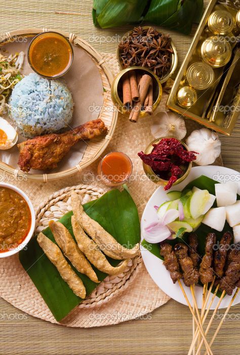 Ramadan Buffet, Beef Rendang, Malaysian Cuisine, Berbuka Puasa, Rasa Malaysia, Bbc Food, Lentil Curry, Malaysian Food, Travel Magazine