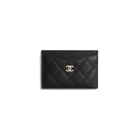 Classic card holder - Grained calfskin & gold-tone metal, black — Fashion | CHANEL Chanel Card Holder, Moda Chanel, Mode Chanel, Chanel Store, Fashion Chanel, Classic Card, Couture Mode, Chanel Fashion, Handbag Wallet