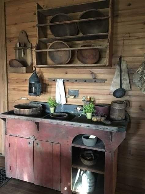 Primitive Dry Sink, Primitive Country Kitchen, Corner Kitchen Sink, Kitchen Sink Ideas, Primitive Cupboards, Primative Decor, Corner Kitchen, Deco Champetre, Sink Ideas