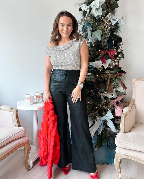 Fresh new Holiday looks now live on the website! 🎄 Snake Pants, Top With Pants, Trendy Christmas Outfits, Shower Dresses, Dresses By Length, Shining Star, The Shining, Black Cocktail Dress, Sequin Top