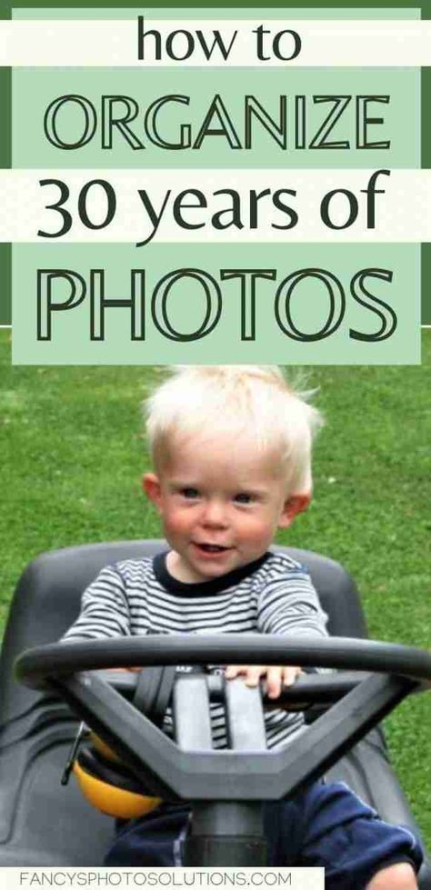 Organize Photographs, Photo Organization Storage, Organize Photos, Digital Photo Organization, Photography Organizations, Picture Storage, Picture Organization, Old Family Photos, Photo Transfer