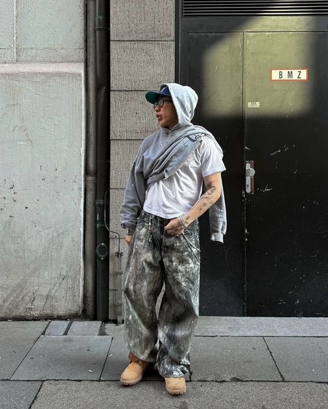 All posts • Instagram How To Style Camo Pants, Camo Pants Outfit Men, Style Camo Pants, Fits Of The Week, Camo Pants Men, Camo Pants Outfit, Streetwear Outfit Ideas, Fall Streetwear, Pants Outfit Men