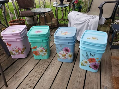 Repurposed Cat Litter Bucket, Reuse Containers, Bucket Ideas, Diy Recycled Projects, Kitty Litter, Recycling Containers, Recycled Projects, Upcycle Recycle, Diy Recycle